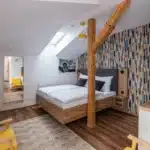 01-Retro-01-scaled-1.webp