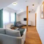 05-Apartman-Deluxe-mezonetovy-s-terasou-04-scaled-1.webp