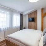 09-Knihovna-studio-03-scaled-1.webp